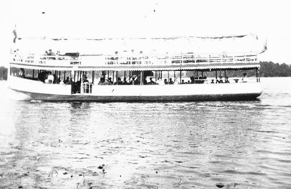 Lake Orion Ferry Boat 1927 From Russ Marshall